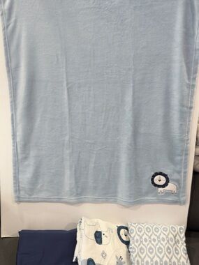 Navy blue jungle animals  - Baby crib  Bedding set - New see details